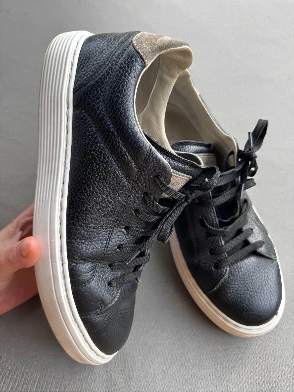 Brunello Cucinelli Leather Sneakers Size 41 Black White Made in Italy